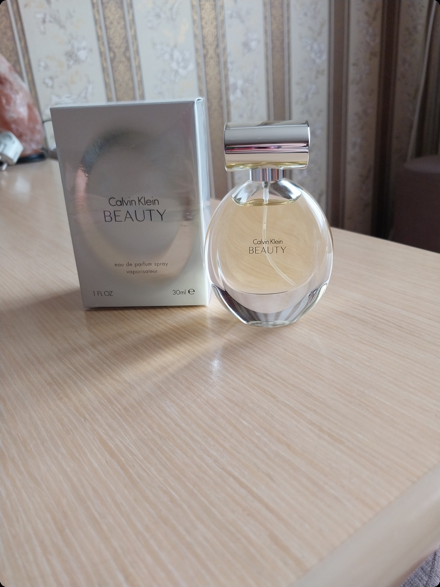 Calvin Klein Beauty Парфюмерная вода 30 мл для женщин