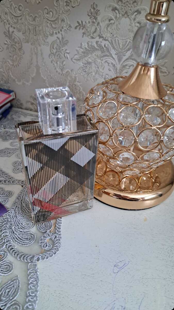 Burberry Brit Парфюмерная вода 100 мл для женщин