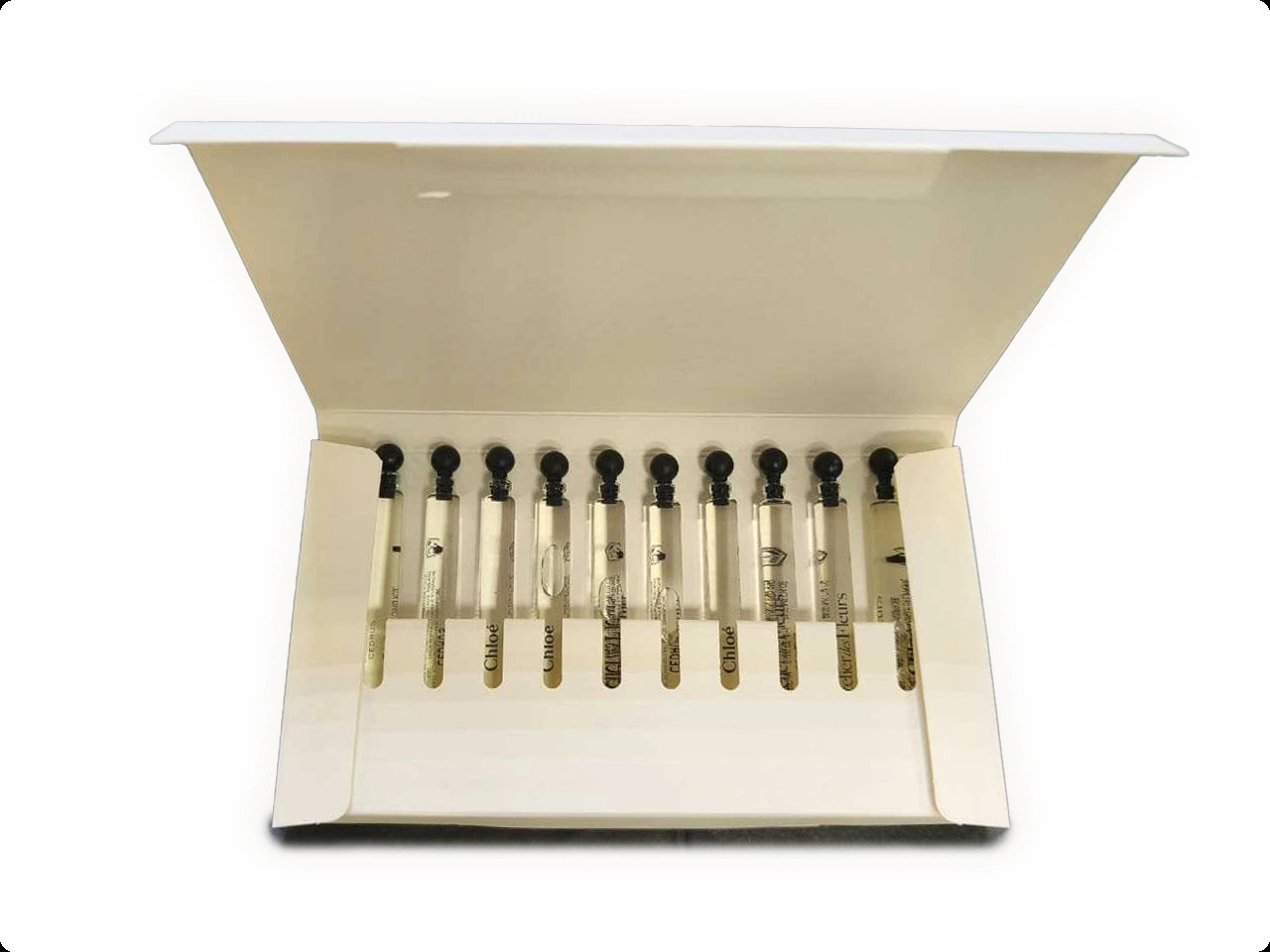 Chloe Cedrus Intense Набор (парфюмерная вода 4 мл x 8 шт.) для женщин и мужчин