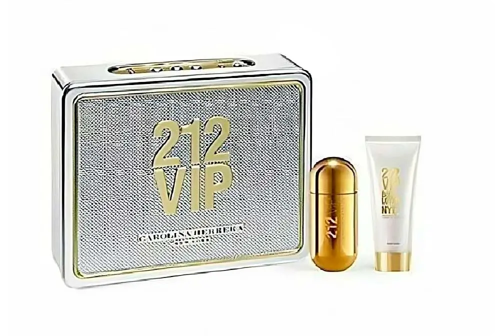 Отзыв вип. Набор 212 VIP Carolina Herrera. Парфюмерный набор Carolina Herrera 212 VIP. Каролина Херрера набор женский. 50+75 Каролина Херрера.