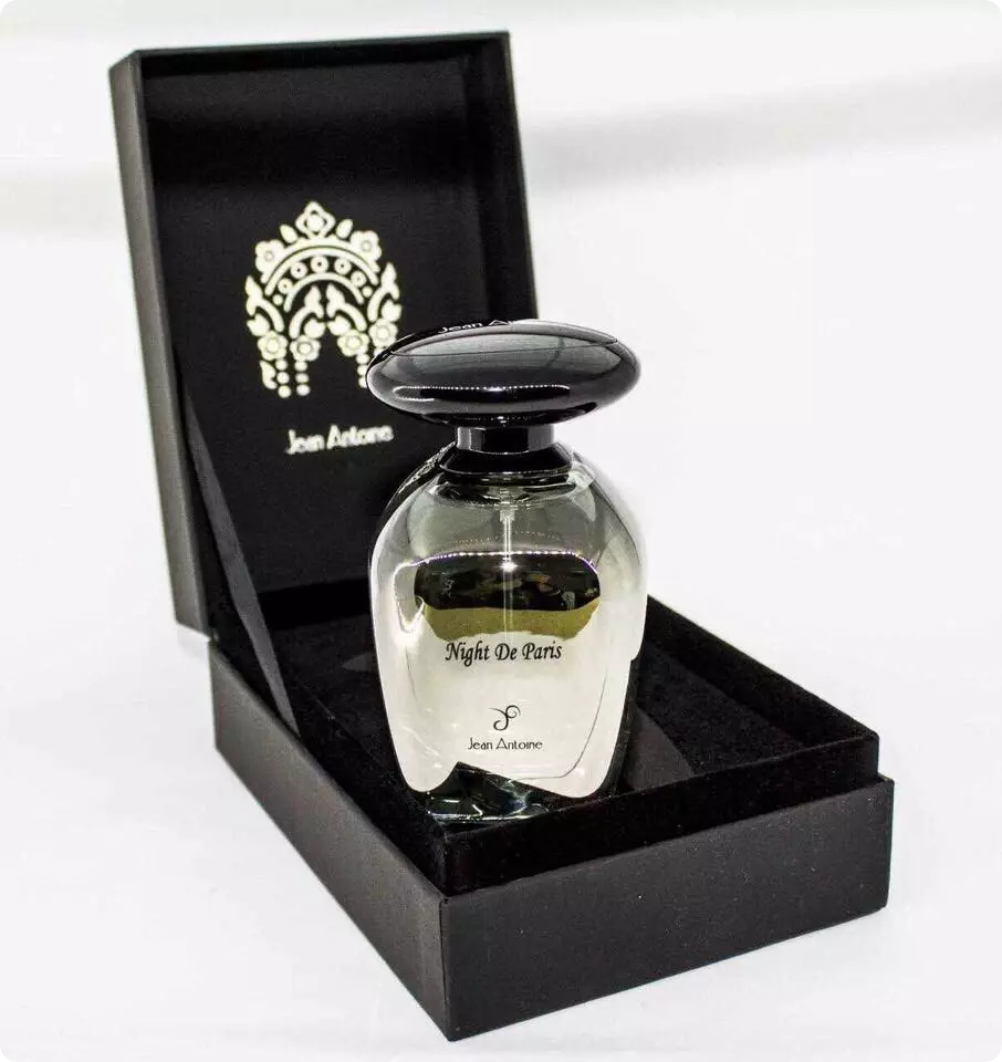 Де найт. Парфюм Night de Paris. Night de Paris Jean Antoine. Jean Antoine - Night de Paris Silver. Туалетная вода Apple Parfums Antoine.