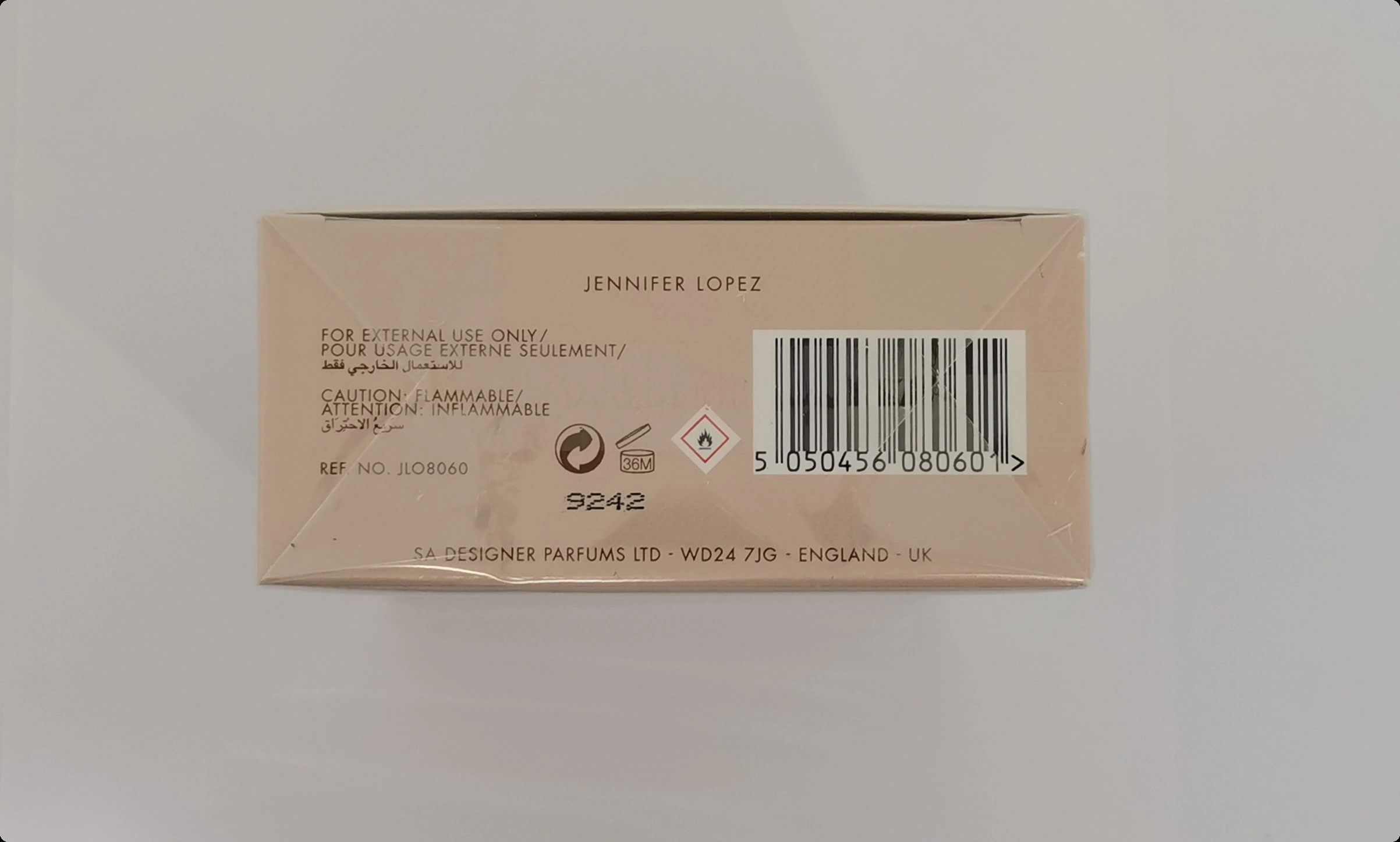 Парфюмерная вода 100&nbsp;мл - фото штрих-кода и батч-кода на коробке