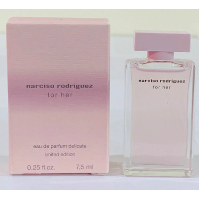 Миниатюра Narciso Rodriguez Narciso Rodriguez For Her Eau de Parfum Delicate Limited Edition Парфюмерная вода 7.5 мл - пробник духов