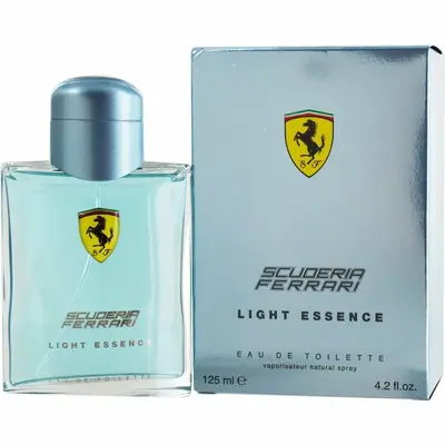 Ferrari Scuderia Ferrari Light Essence Туалетная вода (уценка) 125&nbsp;мл